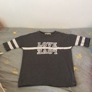 I am selling this shirt :